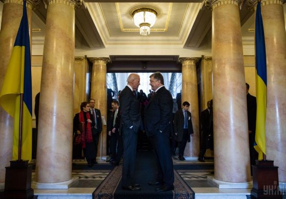 Ukraiński deputowany opublikował nagrania rozmów byłego prezydenta Poroszenki z Joe Bidenem i Johnem Kerrym