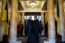 Ukraiński deputowany opublikował nagrania rozmów byłego prezydenta Poroszenki z Joe Bidenem i Johnem Kerrym