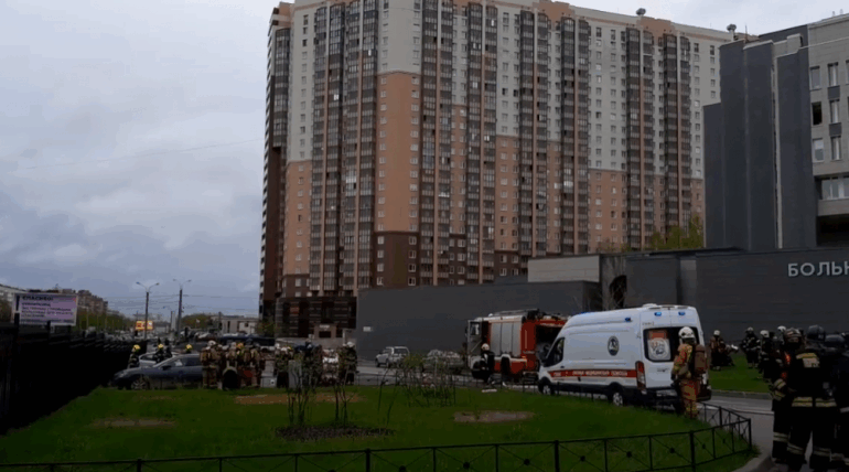 Pożar w szpitalu w Sankt Petersburgu, gdzie leczeni są zarażeni koranawirusem. 5 ofiar śmiertelnych