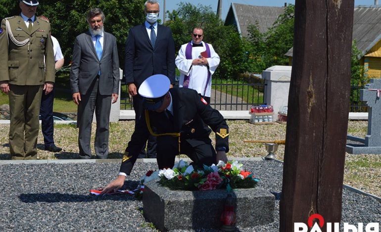 Ambasador RP oddał hołd bohaterom wojny polsko – bolszewickiej poległym na Witebszczyźnie (FOTO)