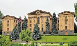 Legislacyjny atak na Trybunał Konstytucyjny w Armenii