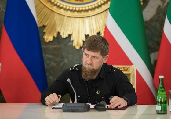 Kadyrow twierdzi, że nie zlecił zabójstwa gruzińskiego prezentera, bo... jego rozkazy się wykonuje