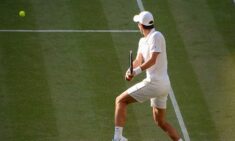 Novak Djoković ma koronawirusa – na własne życzenie