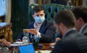 Pandemia nie wygasła – prezydent Zełenski przestrzega rodaków przed lekkomyślnością