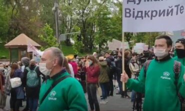 Protest właścicieli restauracji przez Radą Ministrów Ukrainy