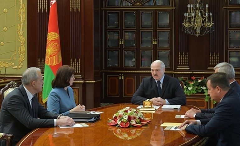 Łukaszenka zdymisjonował rząd