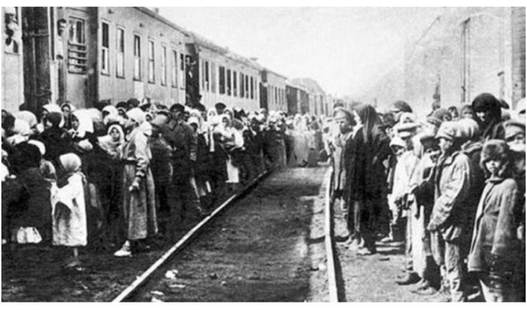 Sejm zatwierdził prezydencką ustawę o świadczeniach dla Sybiraków