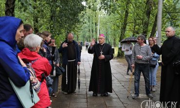 Zwierzchnik białoruskich katolików odmówił Koronkę do Bożego Miłosierdzia pod aresztem na Akrestina
