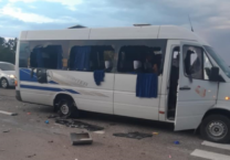 Bus na trasie Charków-Kijów został ostrzelany z broni palnej. Są ranni. Policja zatrzymała sprawców Bus na trasie Charków-Kijów został ostrzelany z broni palnej. Są ranni. Policja zatrzymała sprawców