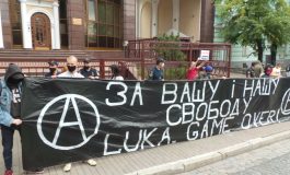 Przed ambasadą Białorusi w Kijowie Ukraińcy manifestowali poparcie dla Białorusinów. Doszło do przepychanek