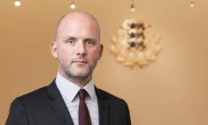 Szef wywiadu zeznaje w sprawie zatrudnienia przez estońskiego ministra amerykańskiej kancelarii prawnej