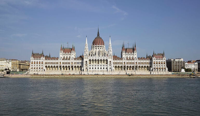 Radio Wolna Europa wraca na Węgry