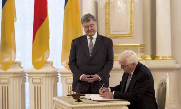 Ukraina zgodziła się na wprowadzenie do ustawy o specjalnym statusie Donbasu tzw. formuły Steinmeiera