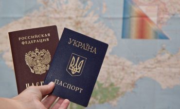 Rosyjskie władze na Krymie zmuszają Ukraińców do pozbywania się ukraińskich dokumentów osobistych