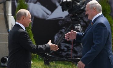 Putin: Rosja pożyczy Białorusi 1,5 mld dolarów