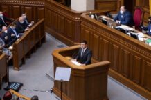 Zełenski: ci, którzy oddali Krym bez walki, powinni ponieść odpowiedzialność