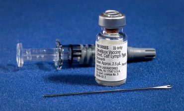 Gruzja przekazała do Abchazji 10 000  szczepionek na grypę