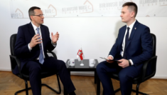 Premier Morawiecki: Porwanie cywilnego samolotu to bezprecedensowy akt państwowego terroryzmu