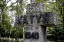 Ofiar Katynia było więcej? Były ukraiński prokurator uważa, że na Ukrainie są jeszcze dwa nieznane „cmentarze katyńskie”