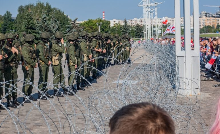 Żądamy negocjacji z reżimem! W ciągu doby 450 tys. Białorusinów opowiedziało się za podjęciem rozmów pokojowych z władzą