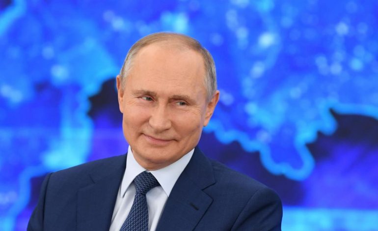Putin uważa, że Rosja w porównaniu z Zachodem jest państwem „białym i puszystym”