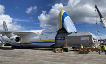Ukraiński An-124 „Rusłan” przetransportował satelitę SpaceX Elona Muska z Francji do USA