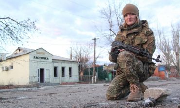 W Kijowie policja zatrzymała ukraińską wojskową, rzekomą kolaborantkę donbaskich „separatystów”
