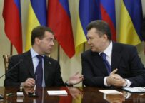 Rada Bezpieczeństwa Narodowego i Obrony Ukrainy wprowadziła sankcje wobec Janukowycza i 26 urzędników jego reżimu