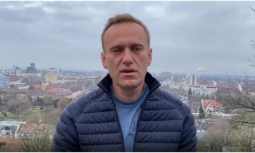 Aleksiej Nawalny poszukiwany w Rosji listem gończym. Wróci do Moskwy?