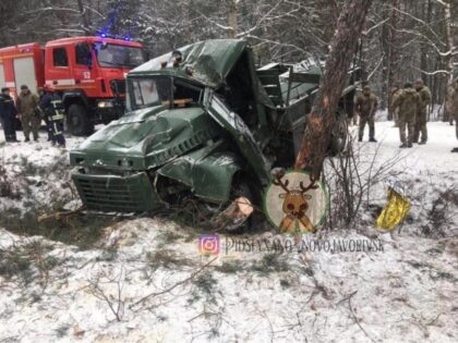 Na poligonie w obwodzie lwowskim doszło do poważnego wypadku. Kilkunastu żołnierzy rannych