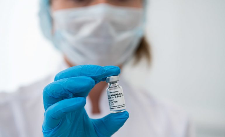 Niemcy apelują do Komisji Europejskiej o zakupy w Rosji szczepionki Sputnik V