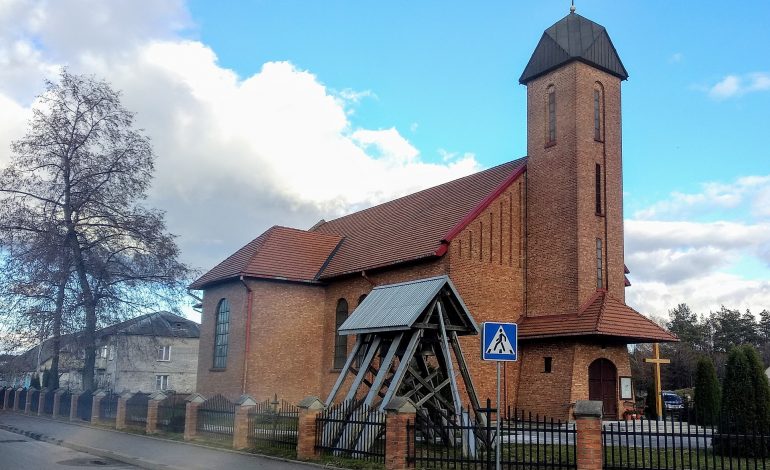 Parafia rzymsko-katolicka Brzozówka (Бяро́заўка)