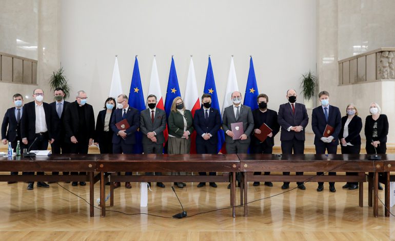 Jest porozumienie w sprawie rozbudowy Domu Kultury Polskiej w Wilnie