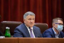 Tajemnice ukrańskiej polityki: Awakow uważa, że Medwedczuka wypromował Poroszenko