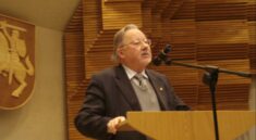 Vytautas Landsbergis: Chcieliśmy przyciągać Polaków do „Sąjūdisu”