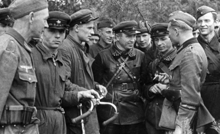 Zakaz mówienia o represjach stalinowskich