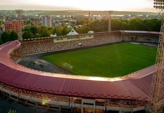 Rada miejska w Tarnopolu nazwała stadion miejski ku czci Szuchewycza