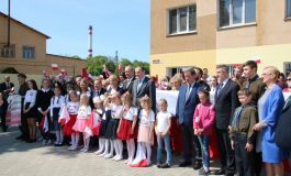 PILNE! Prokuratura weszła do polskiej szkoły w Lidzie