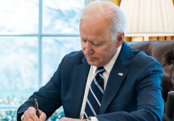 Biden podpisał pakiet nowych sankcji przeciwko Rosji