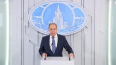 Ławrow ostrzegł Turcję „przed podsycaniem militarystycznych nastrojów Kijowa”