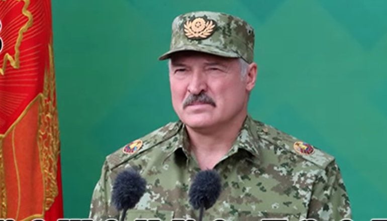 Łukaszenka odkrywa karty i wskazuje swojego następcę. „Jakby co!”