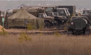 Telewizja „Sky News” pokazała obóz rosyjskich wojsk przy granicy z Ukrainą (WIDEO)