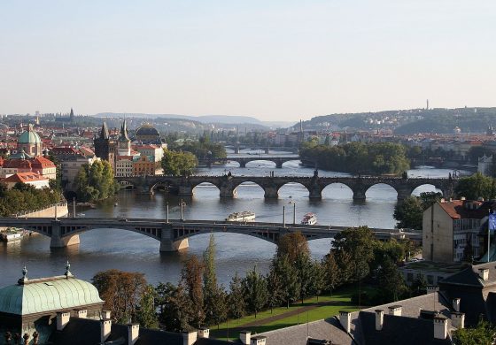 Praga prosi kraje UE o solidarność po wydaleniu 18 agentów. Rosyjska szczepionka dla Czech już nieaktualna