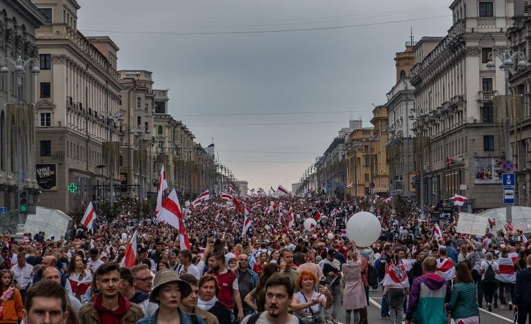 Za kontrsankcje Łukaszenki wobec UE zapłacą Białorusini