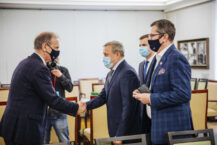 Senat RP przyjął uchwałę poparcia Ukrainy