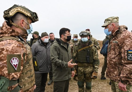 Zełenski: armia ukraińska powinna być przygotowana na wypadek ponownej koncentracji przez Rosję wojsk u granic Ukrainy