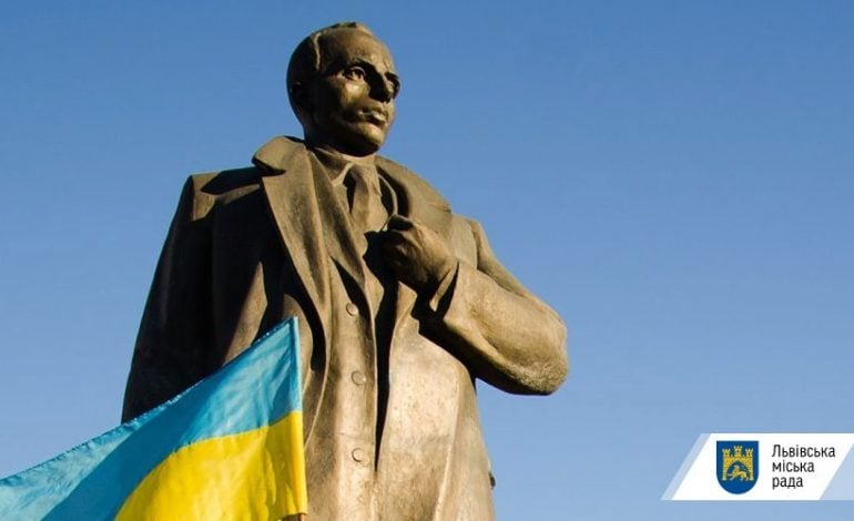 Radni Lwowa: W niedzielę Lwów przypomni mieszkańcom o swoim bohaterze – Stepanie Banderze