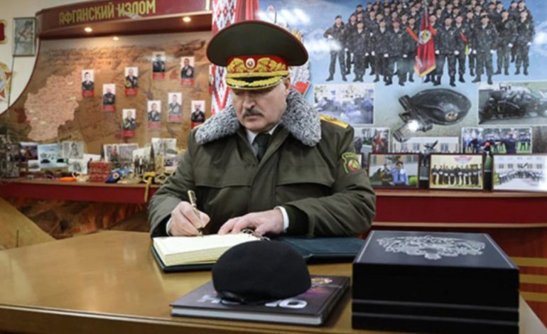 Łukaszenka zabezpieczył się na wypadek śmierci w wyniku zamachu