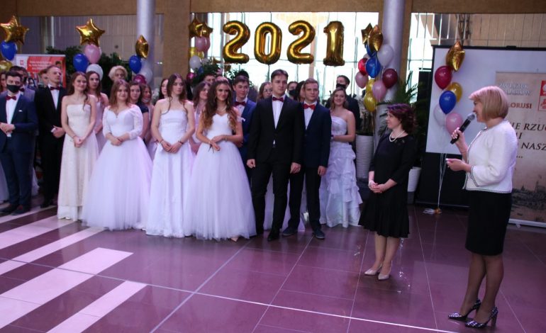 PILNE: Maturzyści z polskiej szkoły w Grodnie nękani przesłuchaniami!