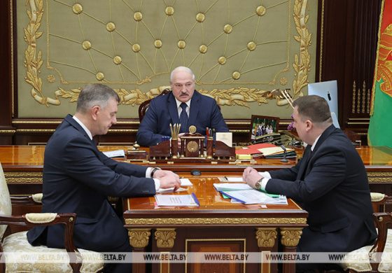 Łukaszenka: W razie konfliktu każda rodzina powinna być uzbrojona